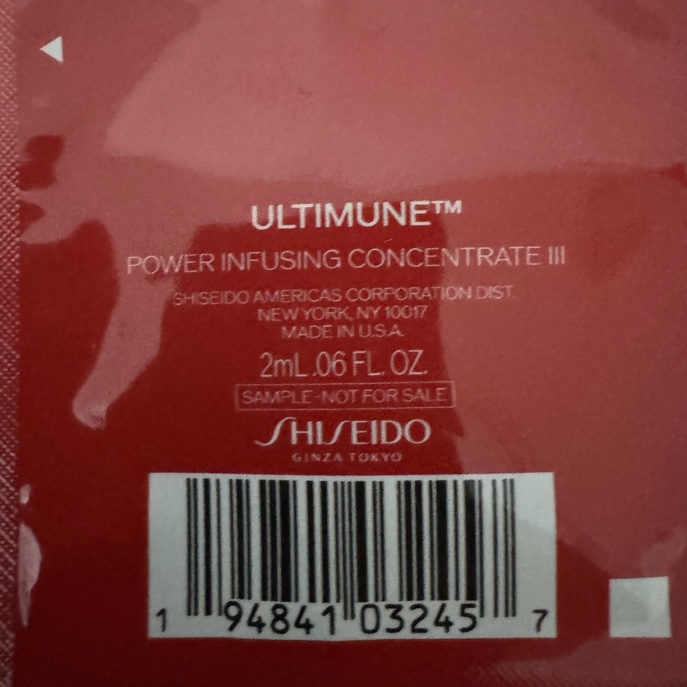 BUNDLE Shiseido Ultimune Power Infusing Concentrate and Kylie cleansing gel - Picture 3 of 4